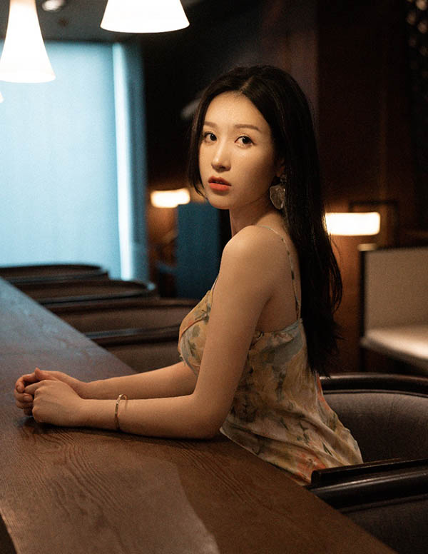 旧金山围经纪人微信